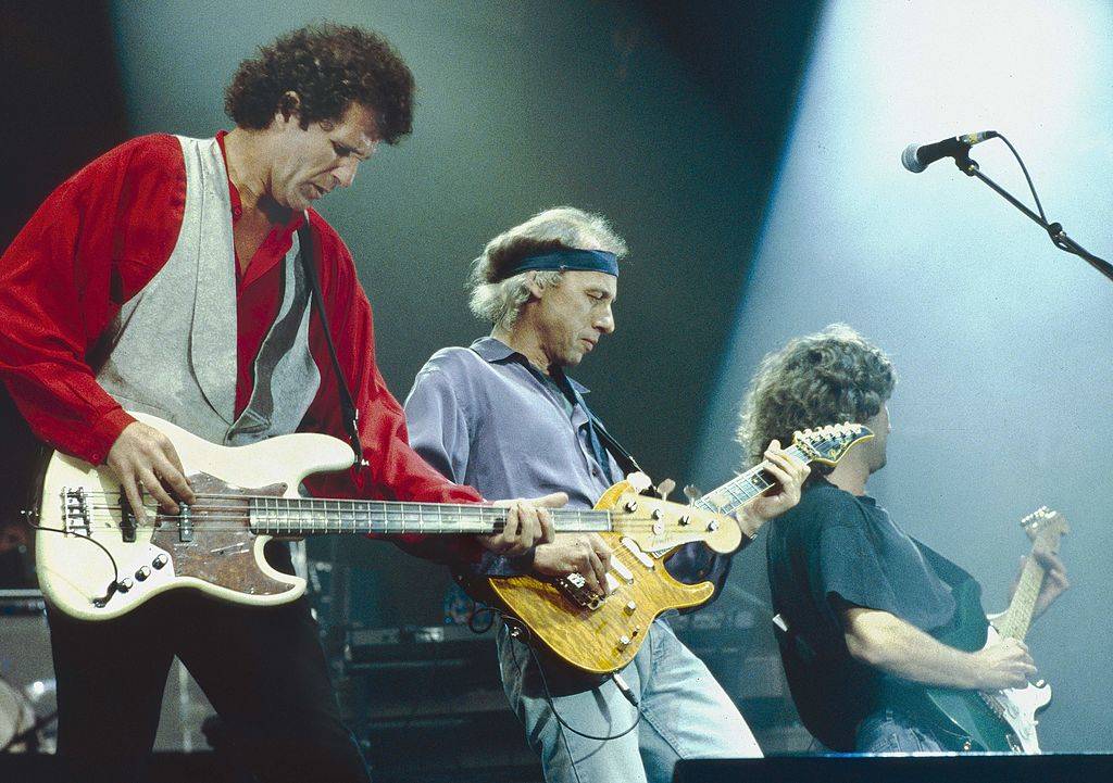 Dire Straits