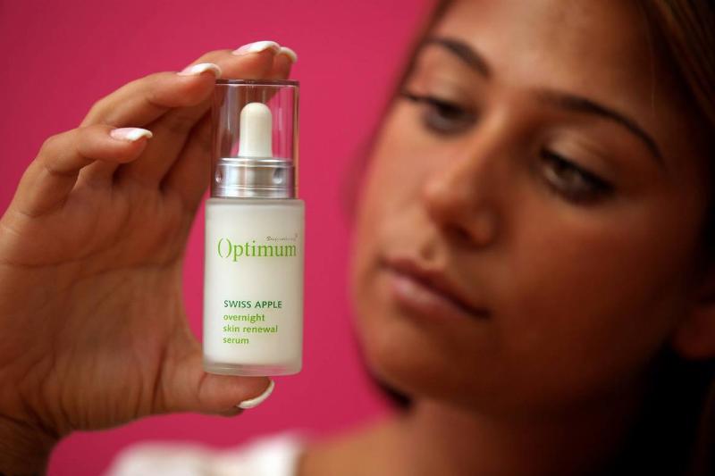 Superdrug Offers £225 Anti-Ageing Serum For under £10
