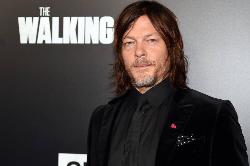 LOS ANGELES, CALIFORNIA - SEPTEMBER 27: Norman Reedus attends the premiere of AMC's 