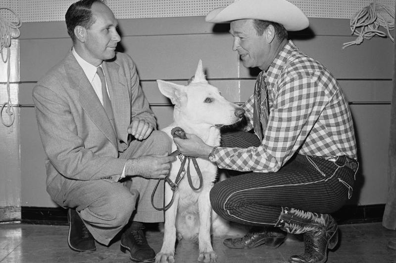 Roy Rogers Donating Dog