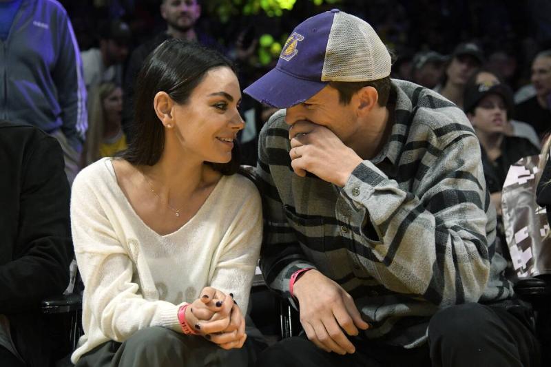 Brooklyn Nets v Los Angeles Lakers