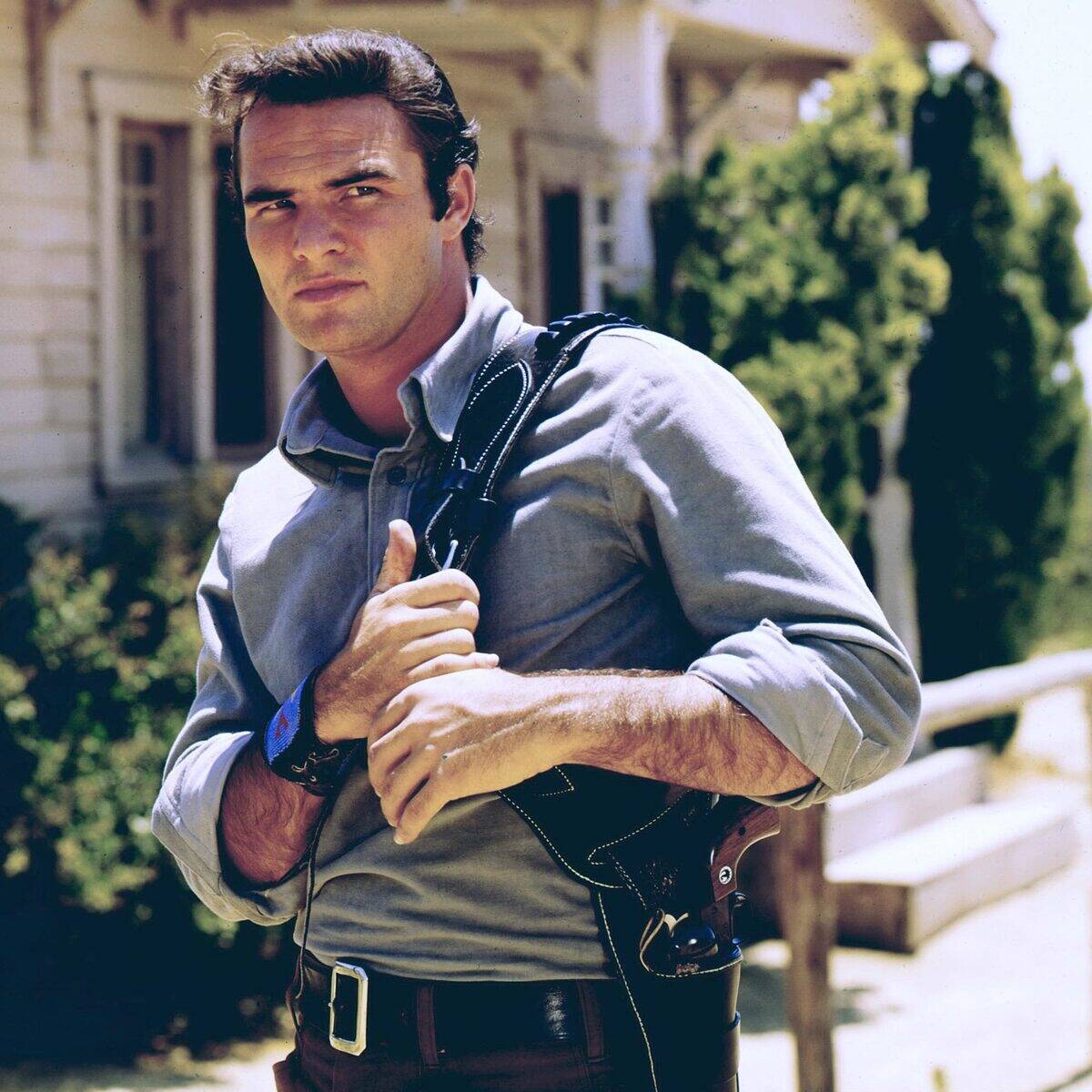 burt reynolds in the 60s