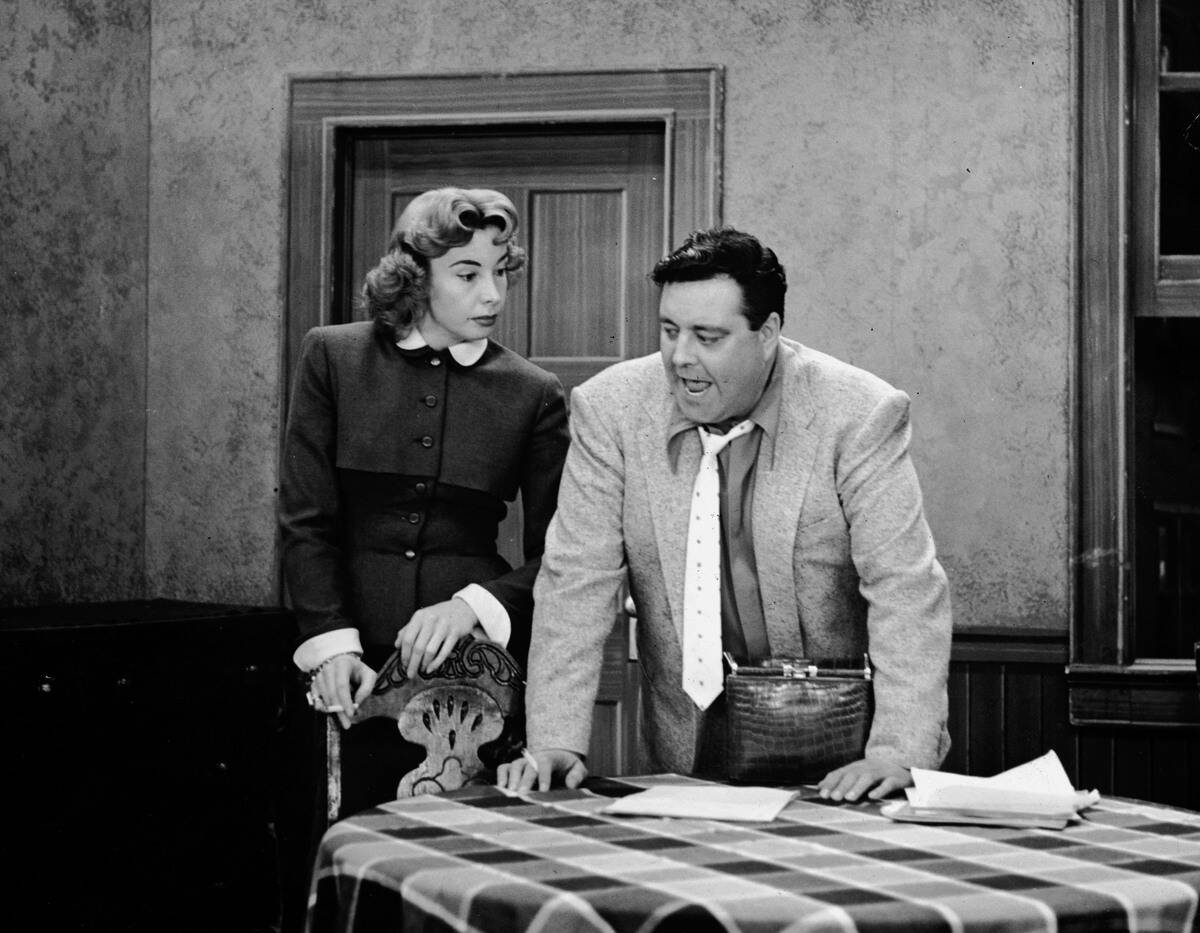 couple in black and white photo