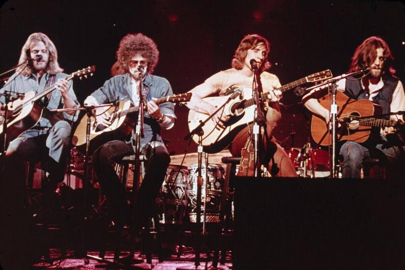 The Eagles Perform