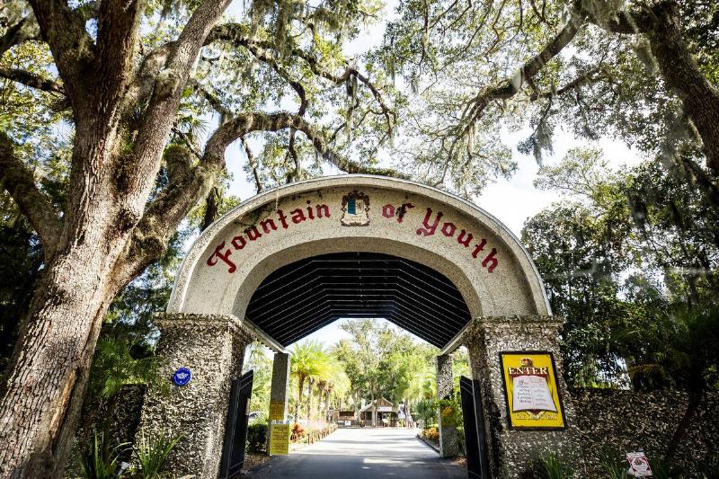 TRV-UST-FLA-GETAWAYS-5-OS