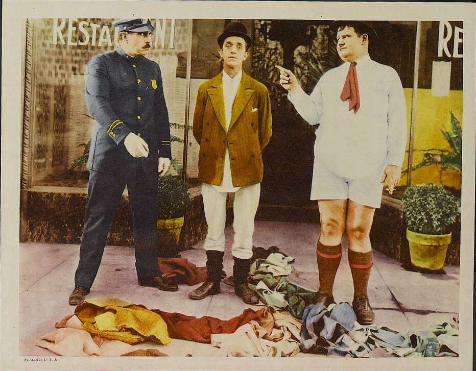 laurel-and-hardys-laughing-20s_wV3rIA (1)