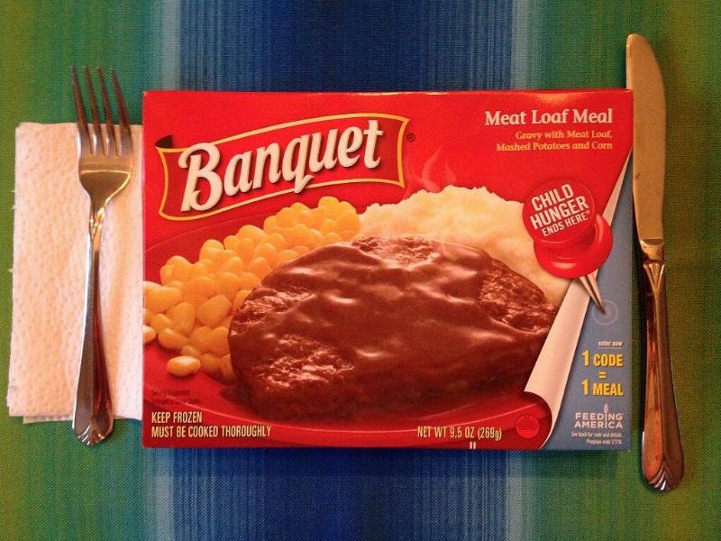 a banquet frozen dinner meatloaf meal