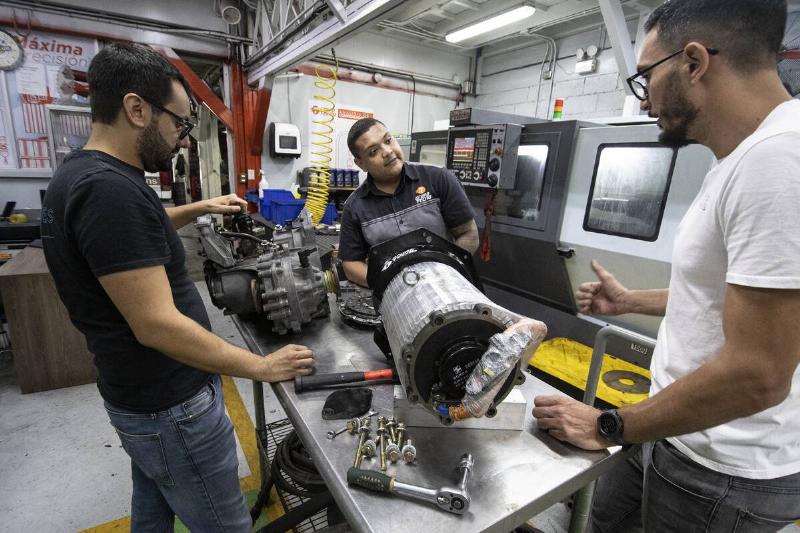 COSTA RICA-ENVIRONMENT-AUTOMOBILE-CONVERSION