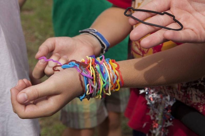 USA - Culture - Children Wear Silly Bandz