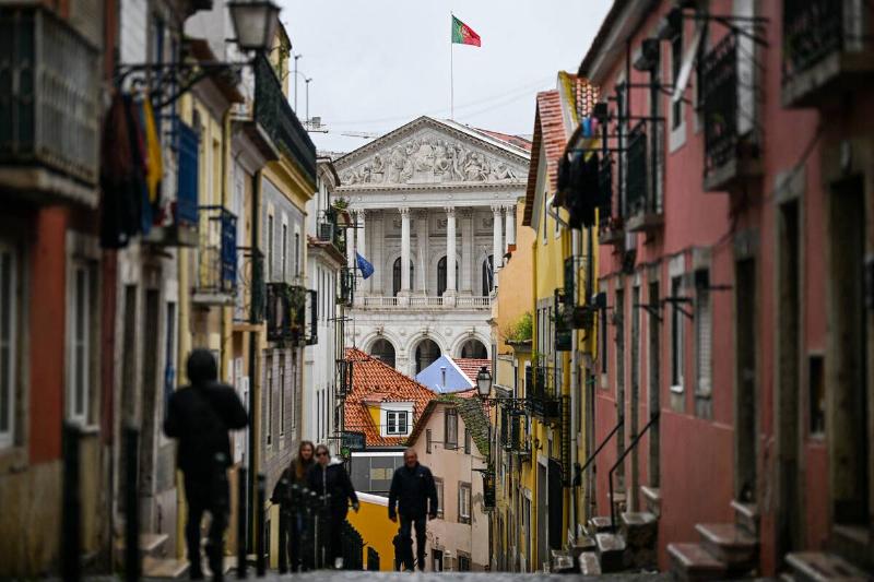 PORTUGAL-GOVERNMENT-CRISIS