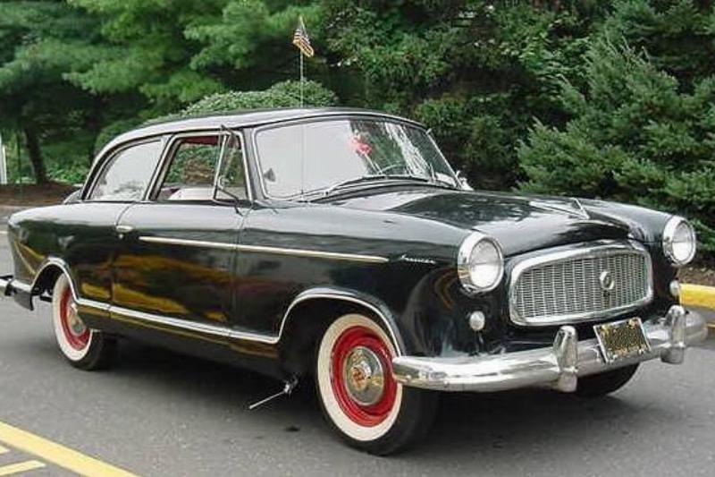 Rambler_American_1st-generation_black_sedan