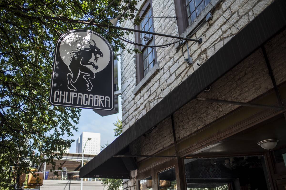 Suspect At Large After 13 Shot In Downtown Austin, Texas