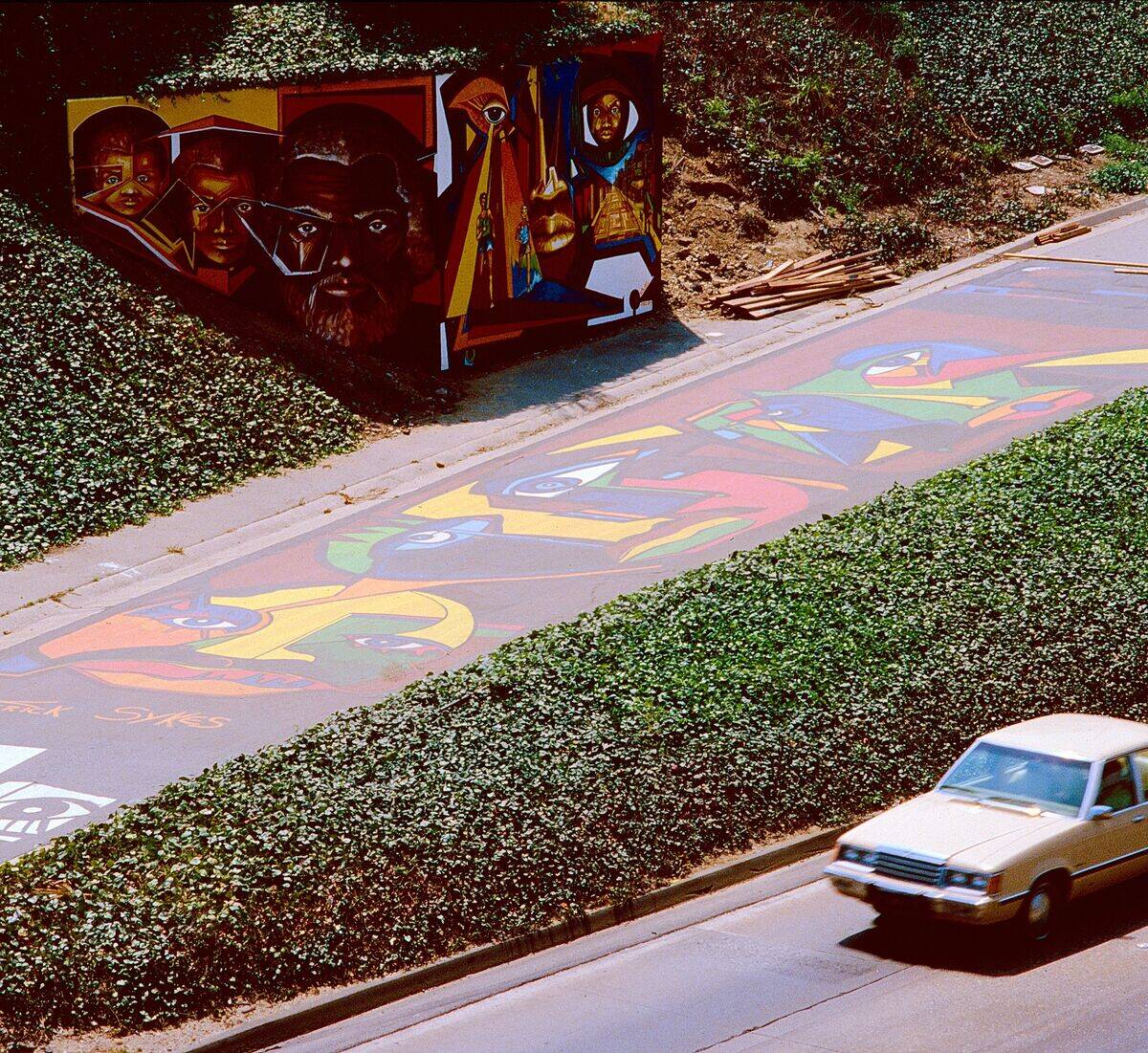 Los Angeles Freeway Murals