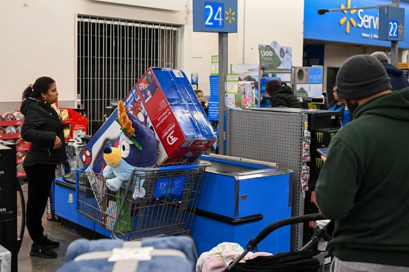 Shopping rush in United States