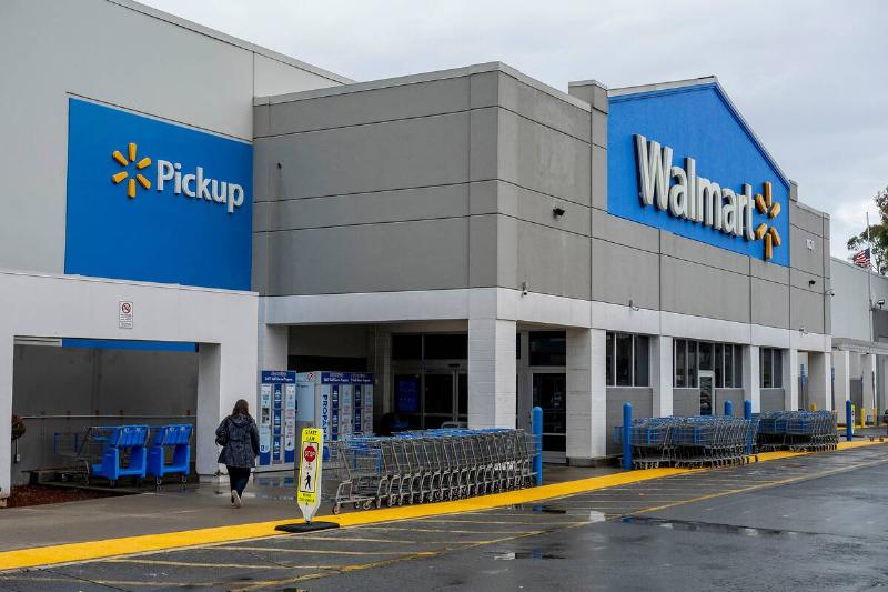 Walmart Stores Ahead Of Earnings Figures