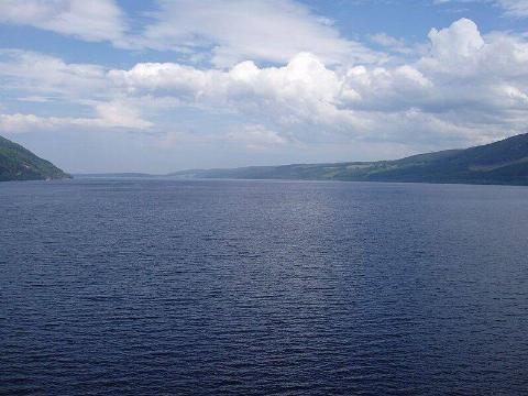 loch_ness_from_urquhart_castle_-_kingsley_-_30-jun-09-800x600-1-37686