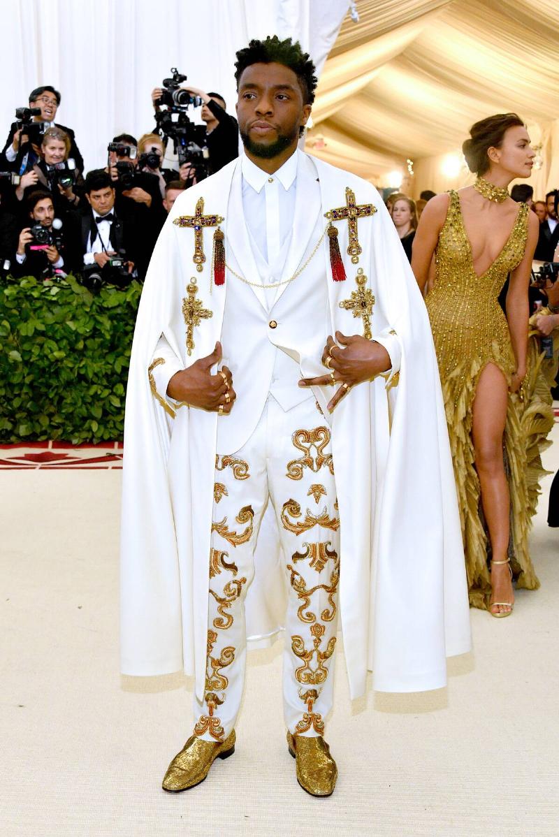 Heavenly Bodies: Fashion & The Catholic Imagination Costume Institute Gala