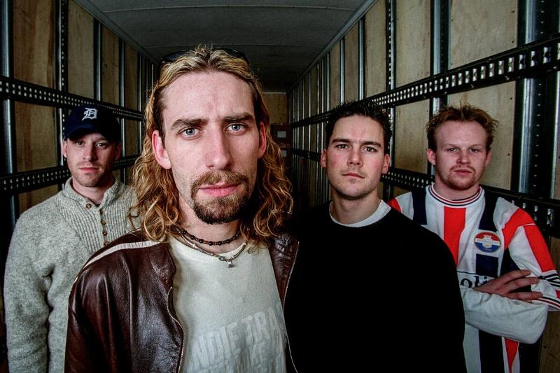 Nickelback 2002