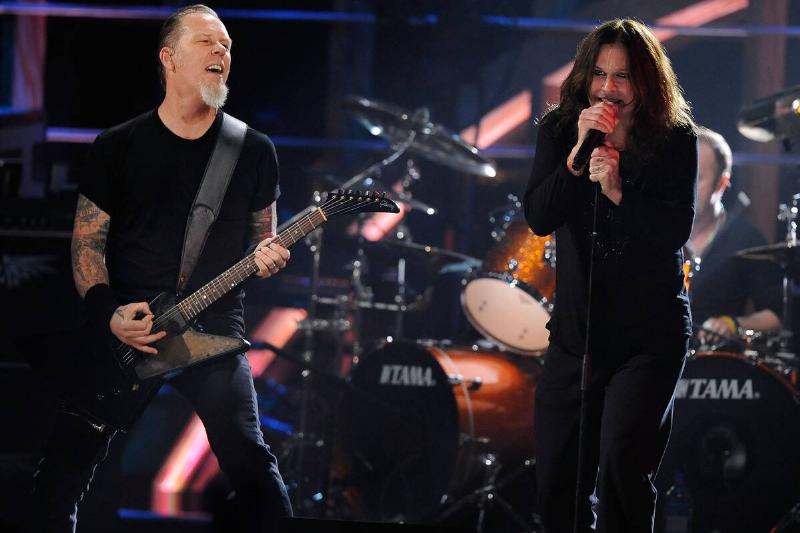 25th Anniversary Rock & Roll Hall Of Fame Concert - Night 2 - Show