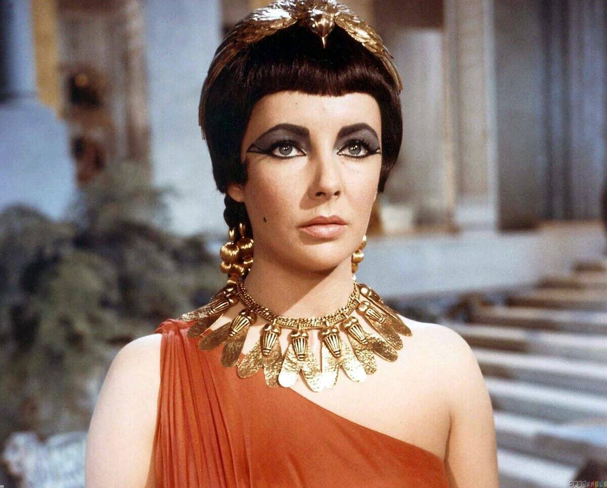 Elizabeth Taylor as Cleopatra in the 1963 epic drama film