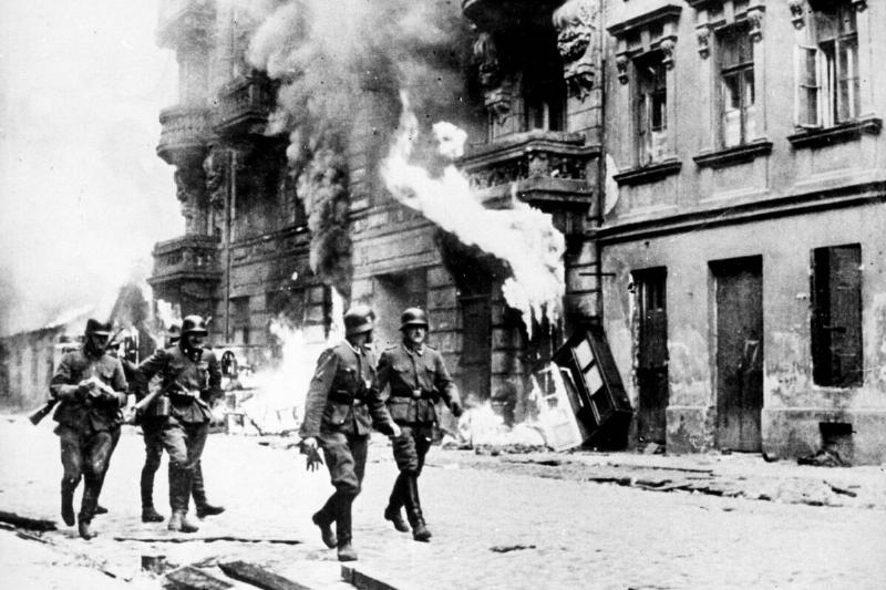 German Troops During The Capture Of Leningrad