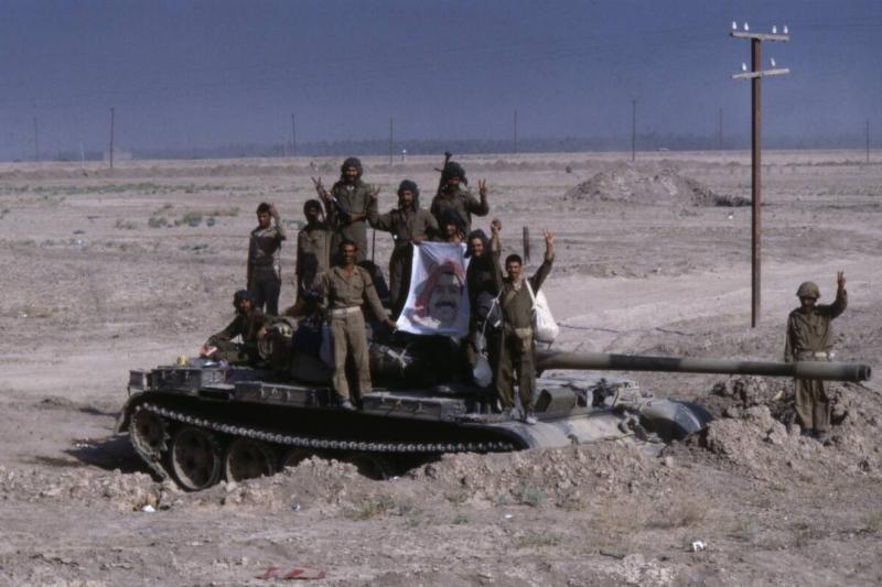 Iraqi Troops Celebrate