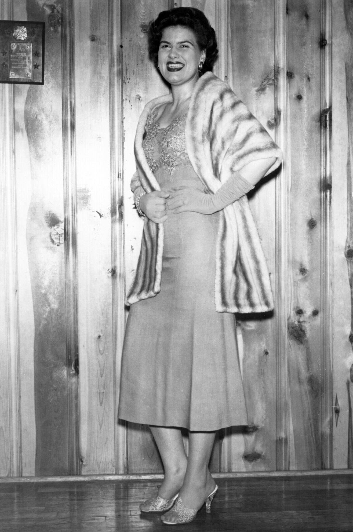 Patsy Cline At The Piano