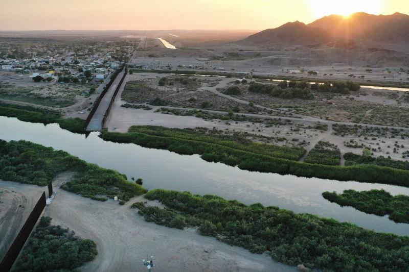 Seven States Reach Agreement On Water Use From Dwindling Colorado River