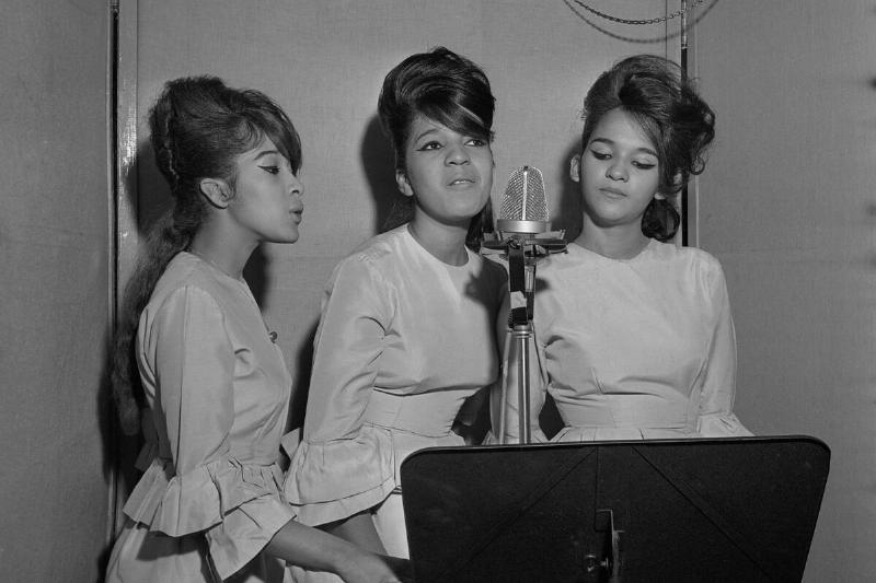 The Ronettes In 1962