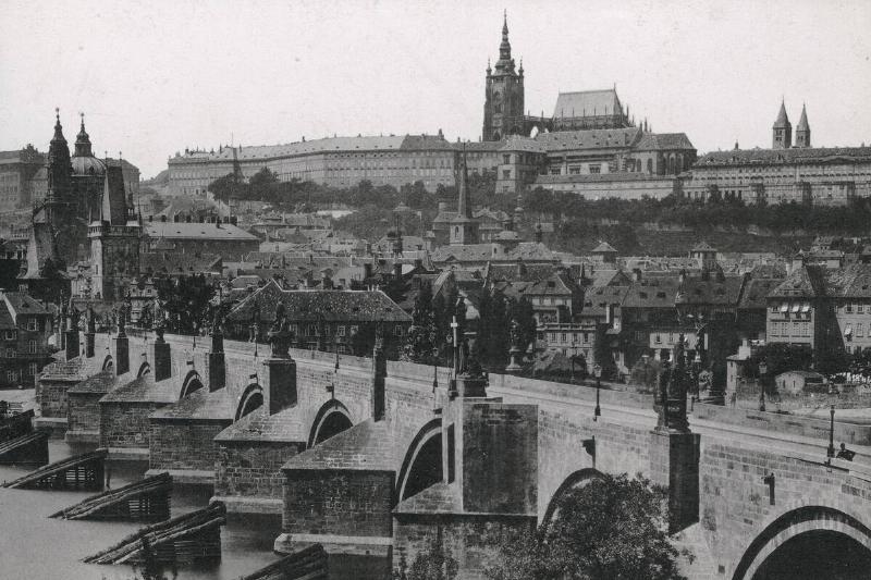 View over the Charles Bridge to the Hradany (Prague Castle). Prague. Czech Republik. Photograph by Carl Bellmann. Around 1880.