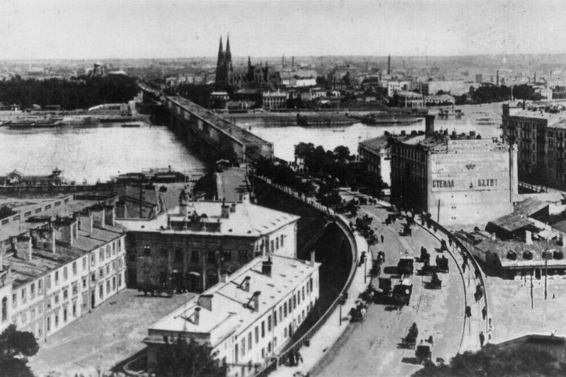 Warsaw Bridge