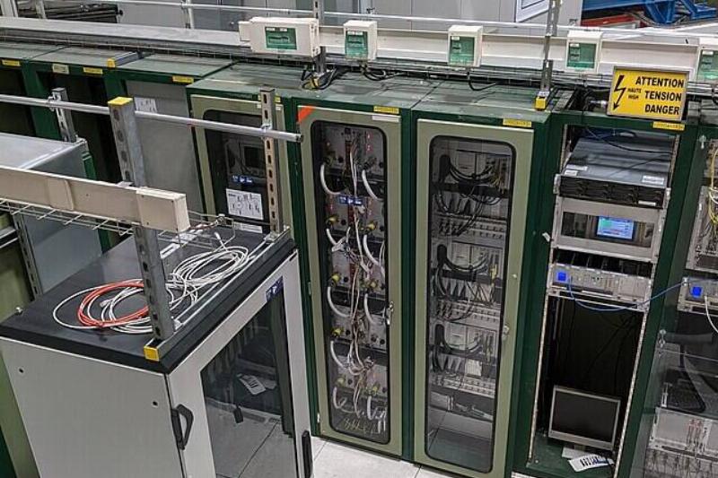 Server_racks_near_the_GBAR_experiment