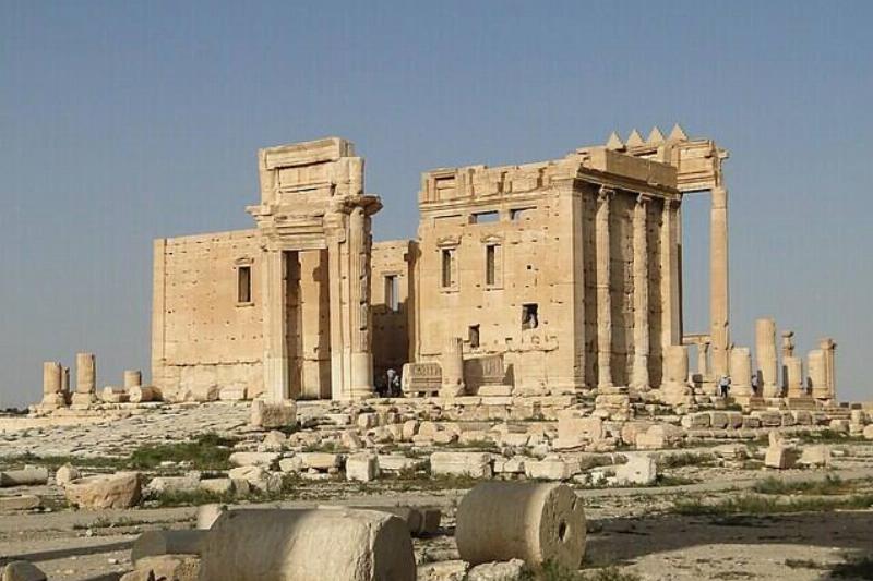 Temple_of_Bel,_Palmyra_02