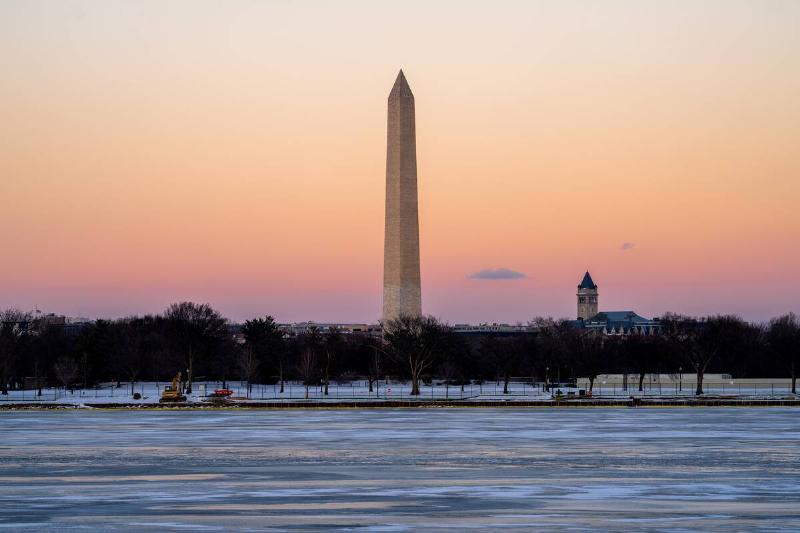 Washington Monument at sunset.