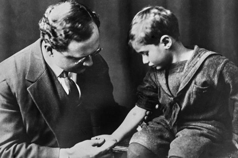 Abraham Zingher Demonstrates The Dick Test