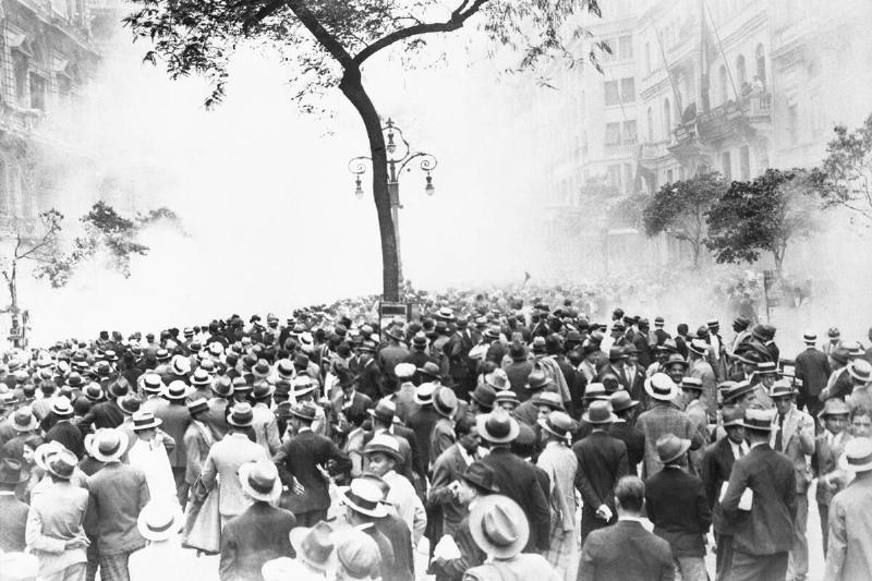 Angry Mob in Rio de Janeiro