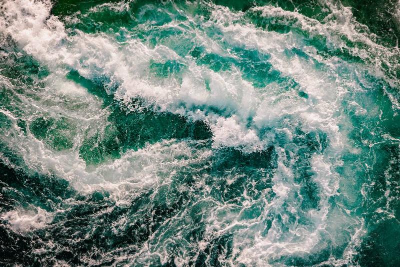 Water with strong current./