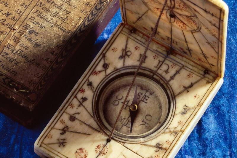 Collections, ancient navigation instruments, ivory compass, eighteenth century
