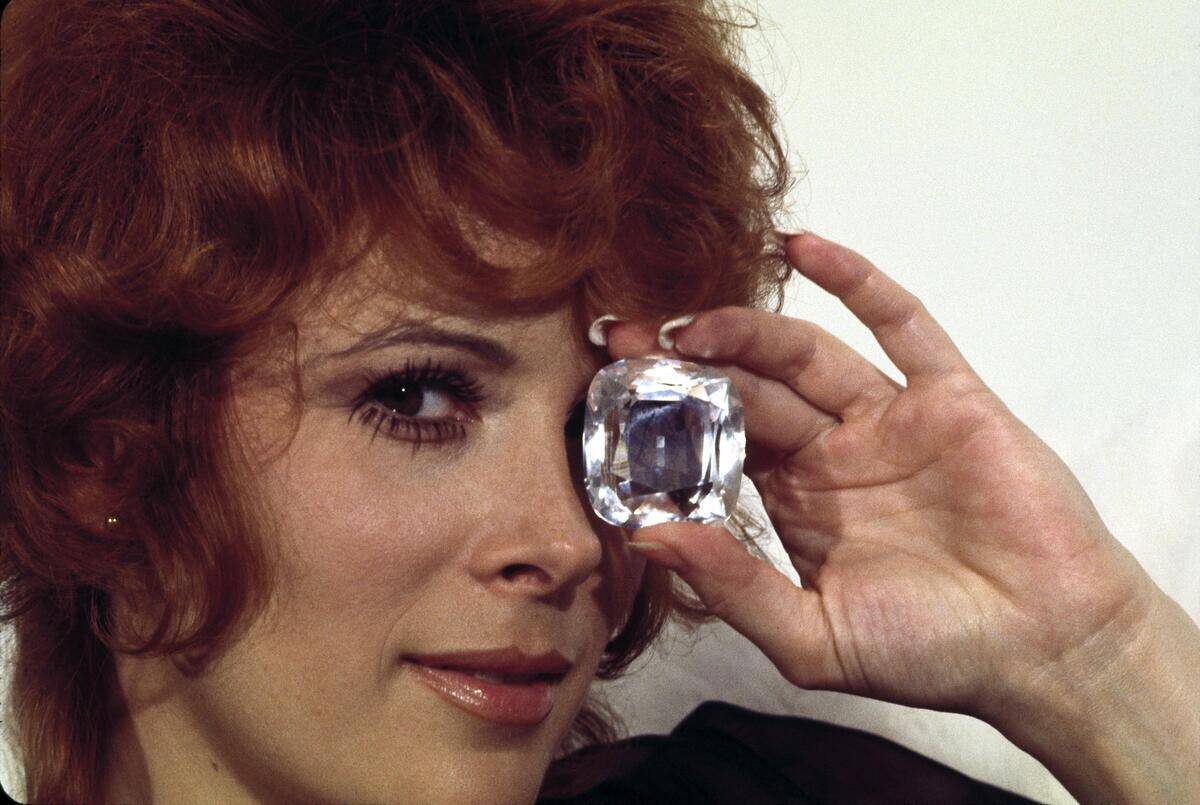 diamonds-are-forever_c4a80b78