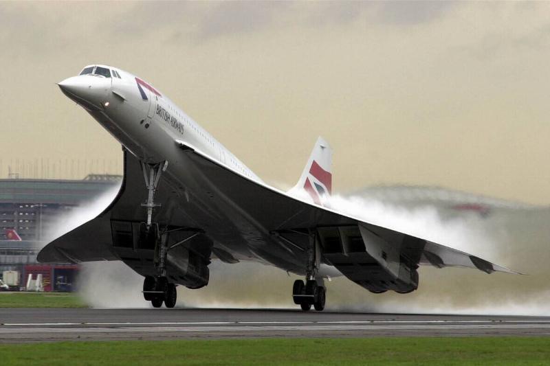 First Passenger Flight For Concorde Since Paris Crash