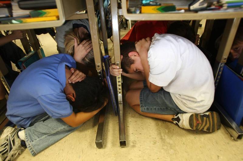 Great Southern California ShakeOut Teaches Earthquake Awareness