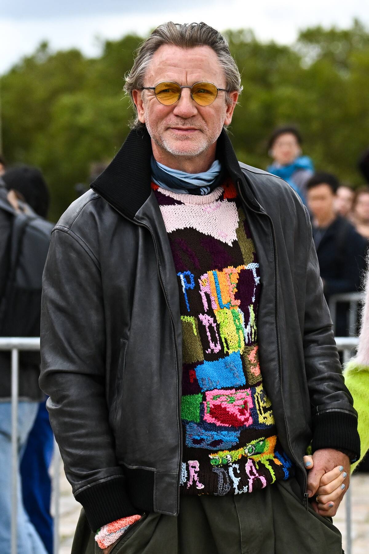 Loewe: Outside Arrivals - Paris Fashion Week - Womenswear Spring-Summer 2025