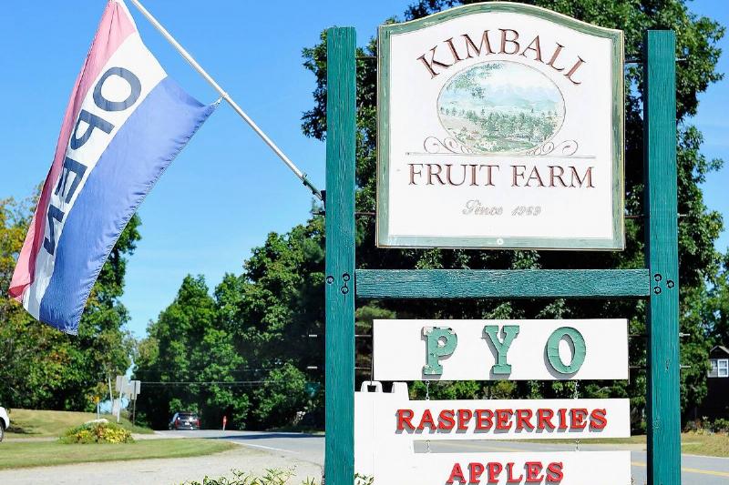 New England Exteriors And Landmarks