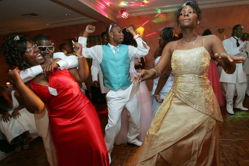 New Orleans High School Holds First Prom Since Katrina
