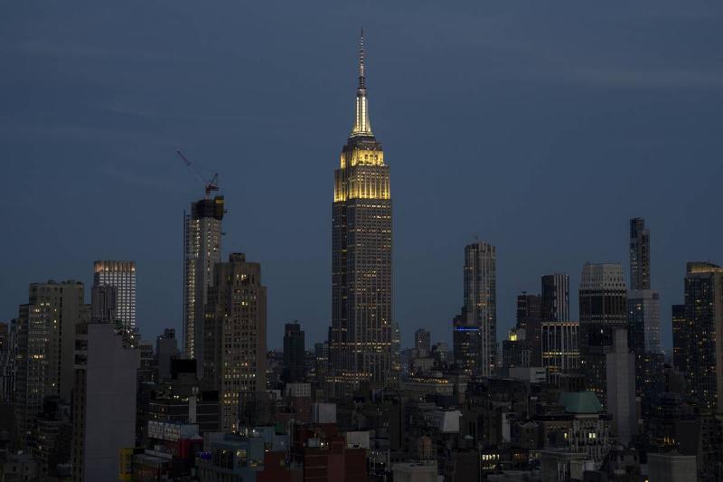 New York City Exteriors And Landmarks