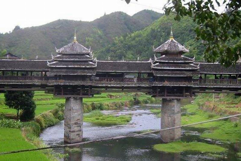 Dong minority bridge.