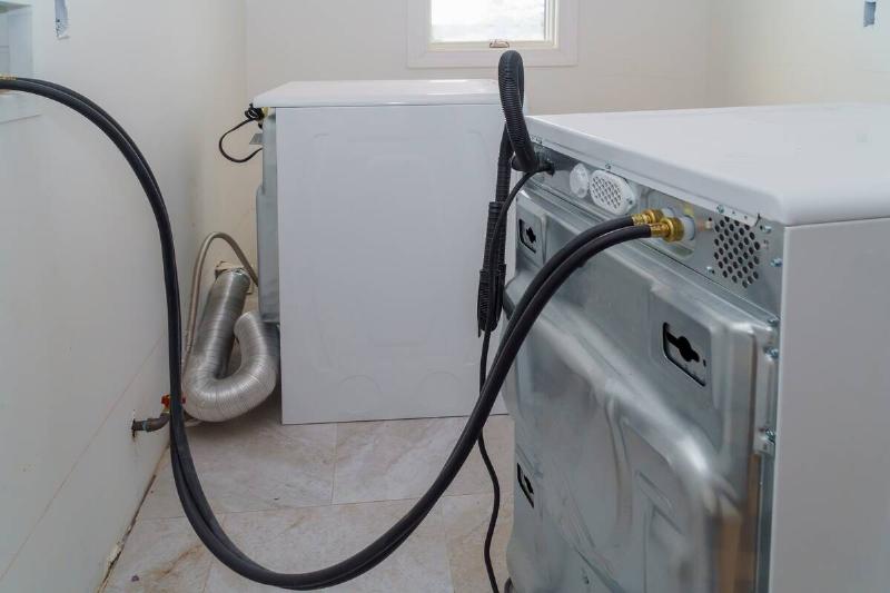 Installation Hoses for to washing machine bathroom and laundromat