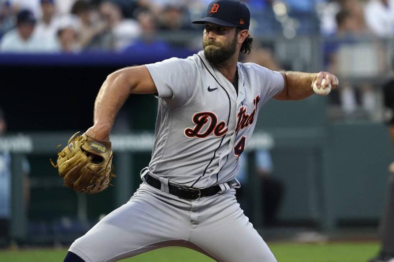 Detroit Tigers v Kansas City Royals