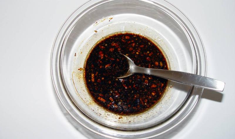 A glass bowl of marinade.