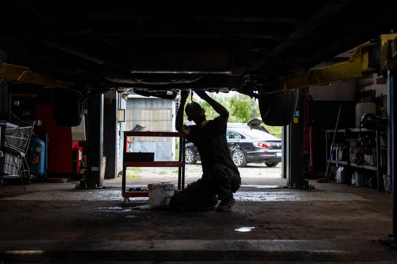 POLAND-UKRAINE-CONFLICT-REFUGEES-ECONOMY